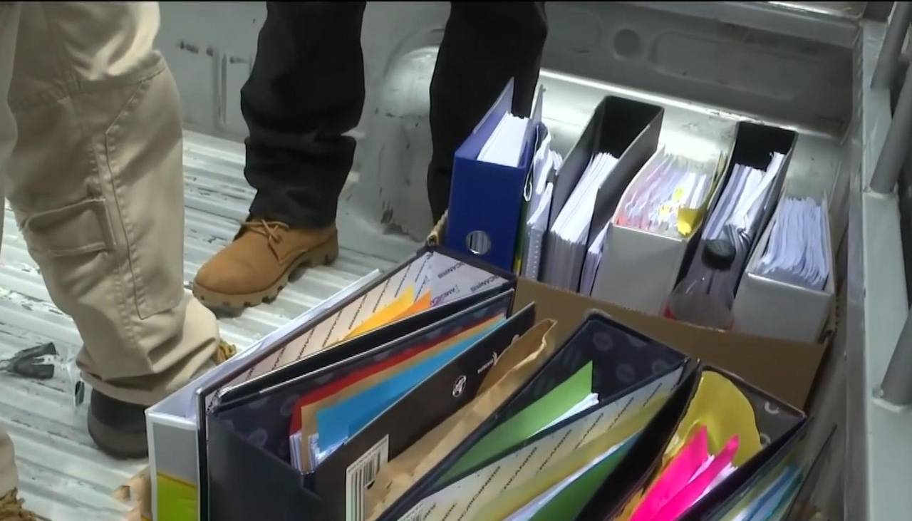 Fiscalía realizó este jueves dos intervenciones en oficinas de YPFB en Santa Cruz por casos distintos