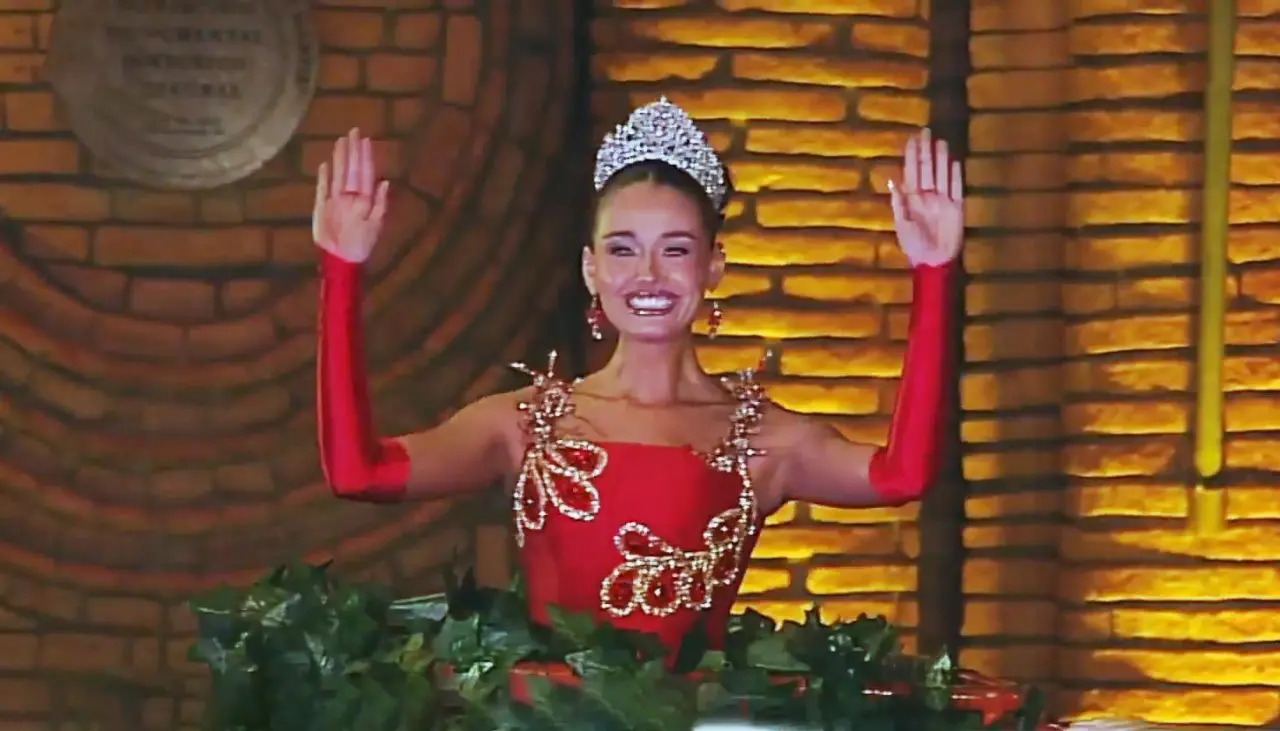 ¡Camila Ribera Roca es la Reina del Carnaval Cruceño 2026!