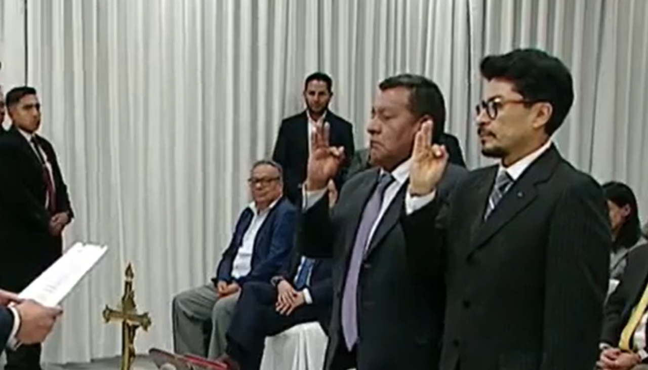 Presidente Rodrigo Paz posesiona a nuevos ministros de la Presidencia y Relaciones Exteriores