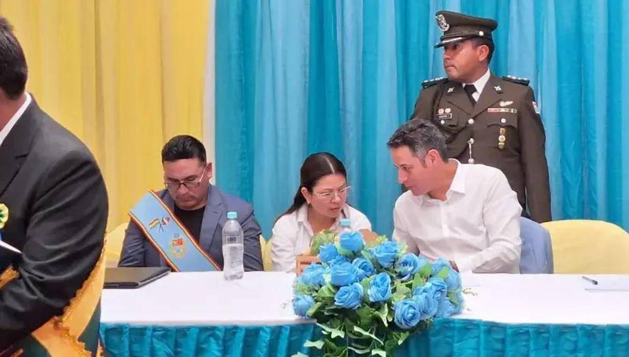 Edmand Lara: “Les digo a los corruptos, yo no voy a renunciar”