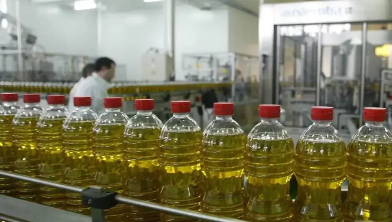 Autorizan importación de insumos con gravamen cero para producir pollo y aceite 
