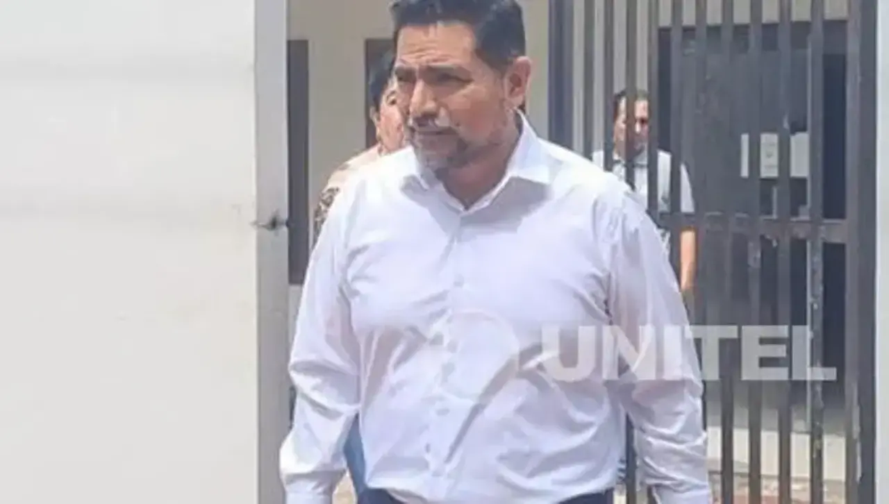 Pastor evangélico pasó la noche en celdas policiales y espera ser puesto ante un juez