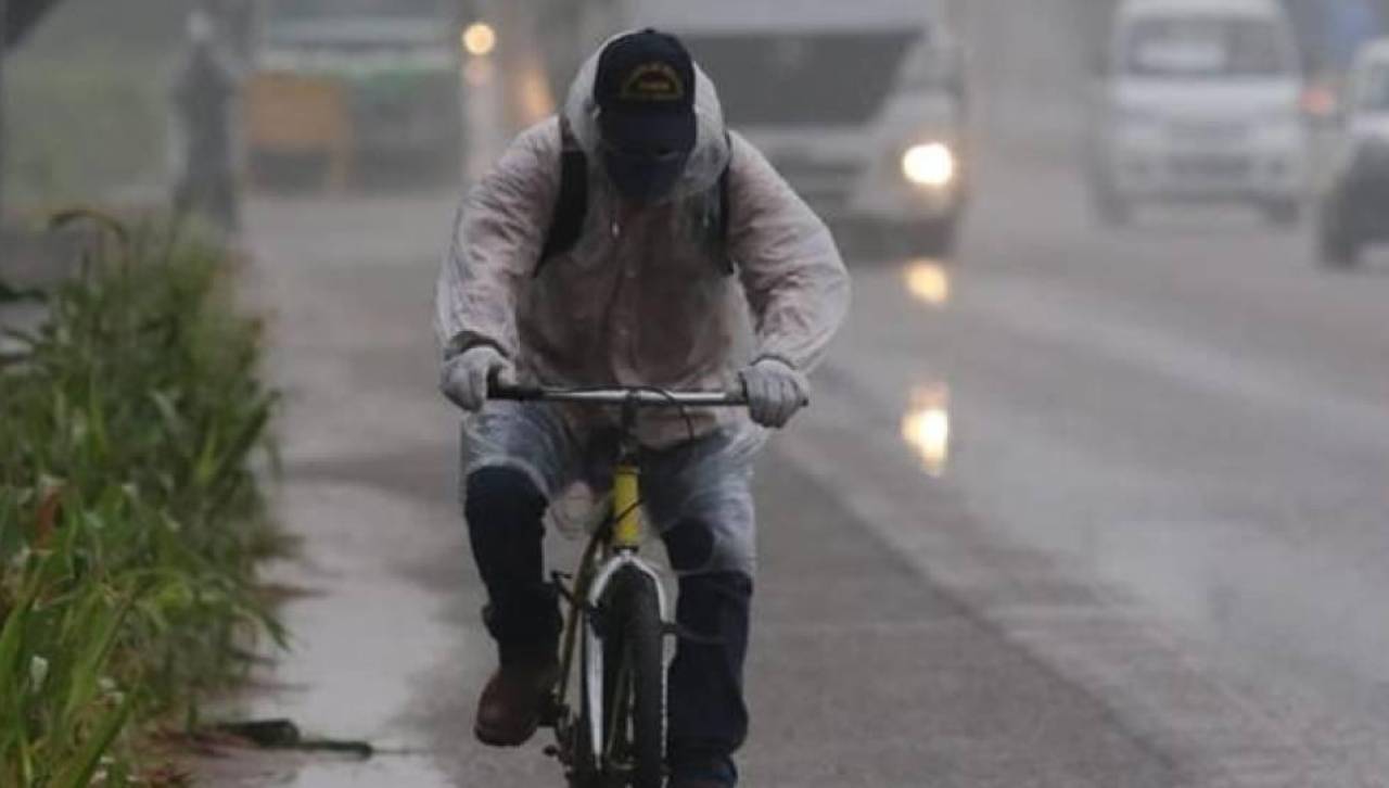 ¡Prepárese! Pronostican cuatro días seguidos de lluvia en Santa Cruz