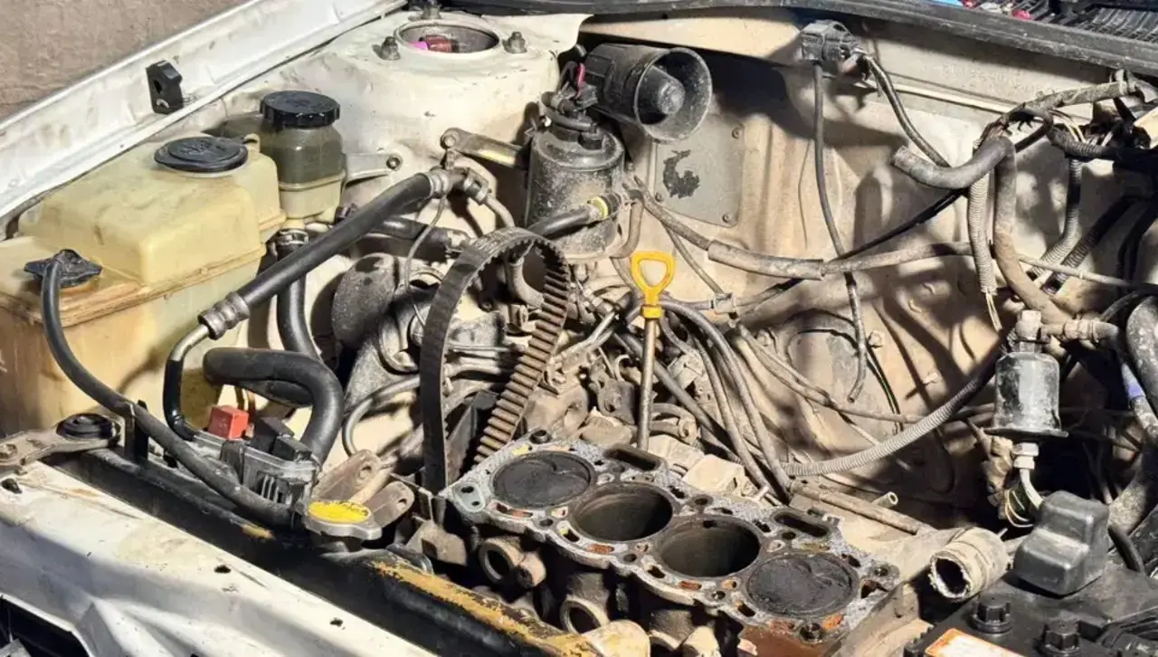 Comerciantes en Cochabamba señalan que el precio de algunos repuestos para autos subió al menos un 20%