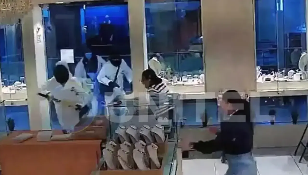 Atraco en joyería: Propietaria denuncia el robo de 89 piezas y una pérdida millonaria
