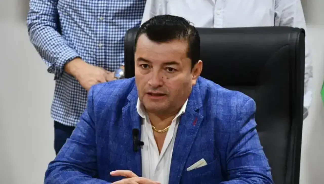 “Este año no vamos a contratar nada en salud”, dice Jhonny Fernández 