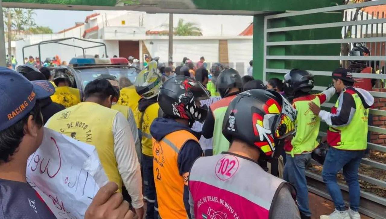 Mototaxistas denuncian nuevos daños en sus vehículos y que YPFB solo cubrirá una reparación