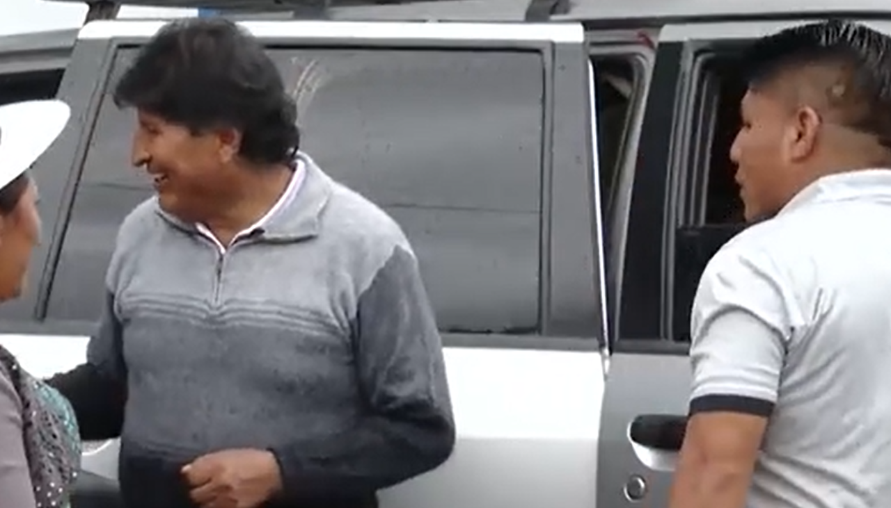 Evo Morales reaparece de forma pública en Villa Tunari pese a dos órdenes de aprehensión en su contra