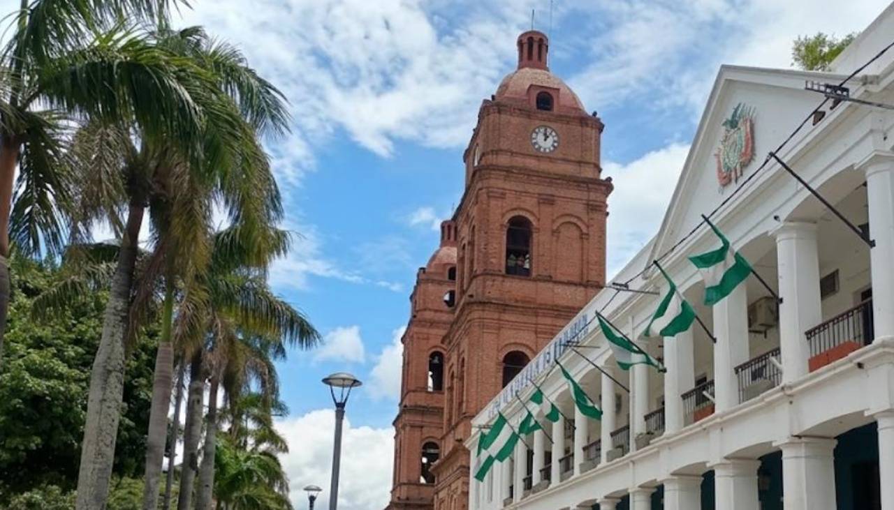 Lanzan convocatoria para elegir a la Reina de Santa Cruz, que será coronada el 23 de septiembre