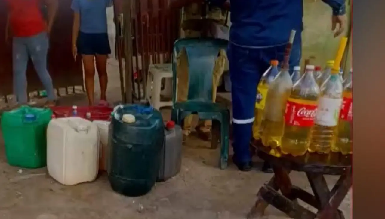 Decomisan combustible que era comercializado hasta en Bs 20 por litro en la avenida Virgen de Luján