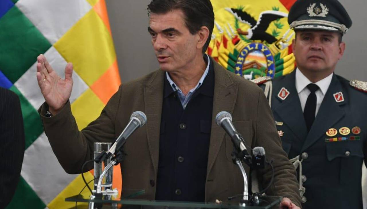 “No hay sus aportes en la Gestora, se lo han gastado”, dice Paz, que anuncia la reorganización de la institución