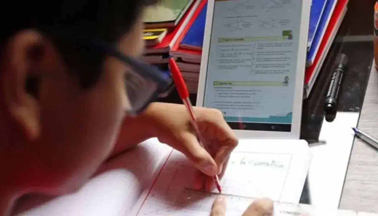 Por ingreso del frente polar, recomiendan aplicar clases a distancia en cuatro ciudades