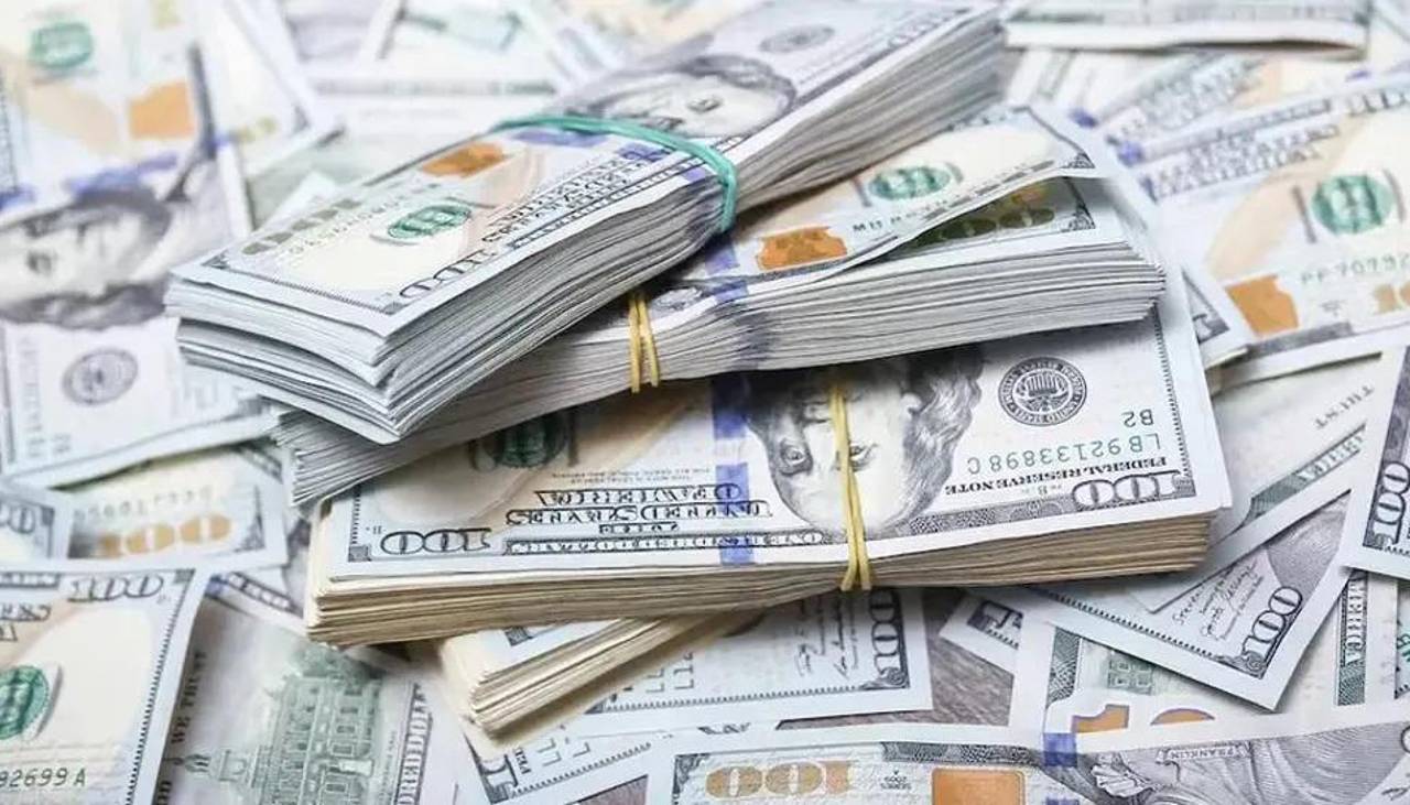 Gobierno: Hasta septiembre se tendrán los mecanismos para que la población acceda “de manera irrestricta” a sus depósitos en dólares