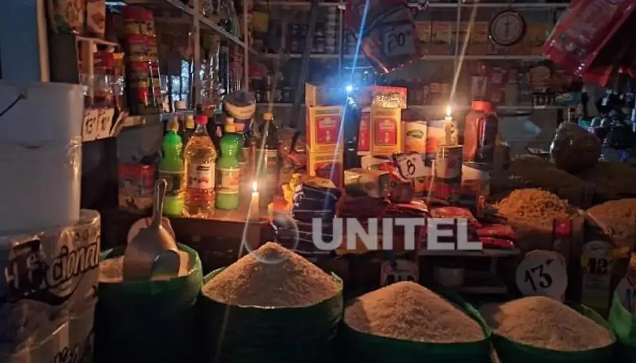 Comerciantes denuncian que de nuevo cortaron la luz al mercado nuevo La Ramada por falta de pago