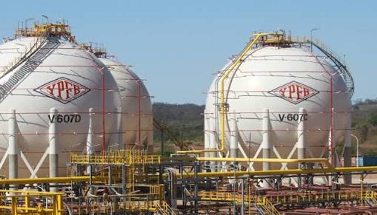 Exministro Ríos advierte que en 2029 se comenzará a importar gas natural y “el país debe prepararse para eso”