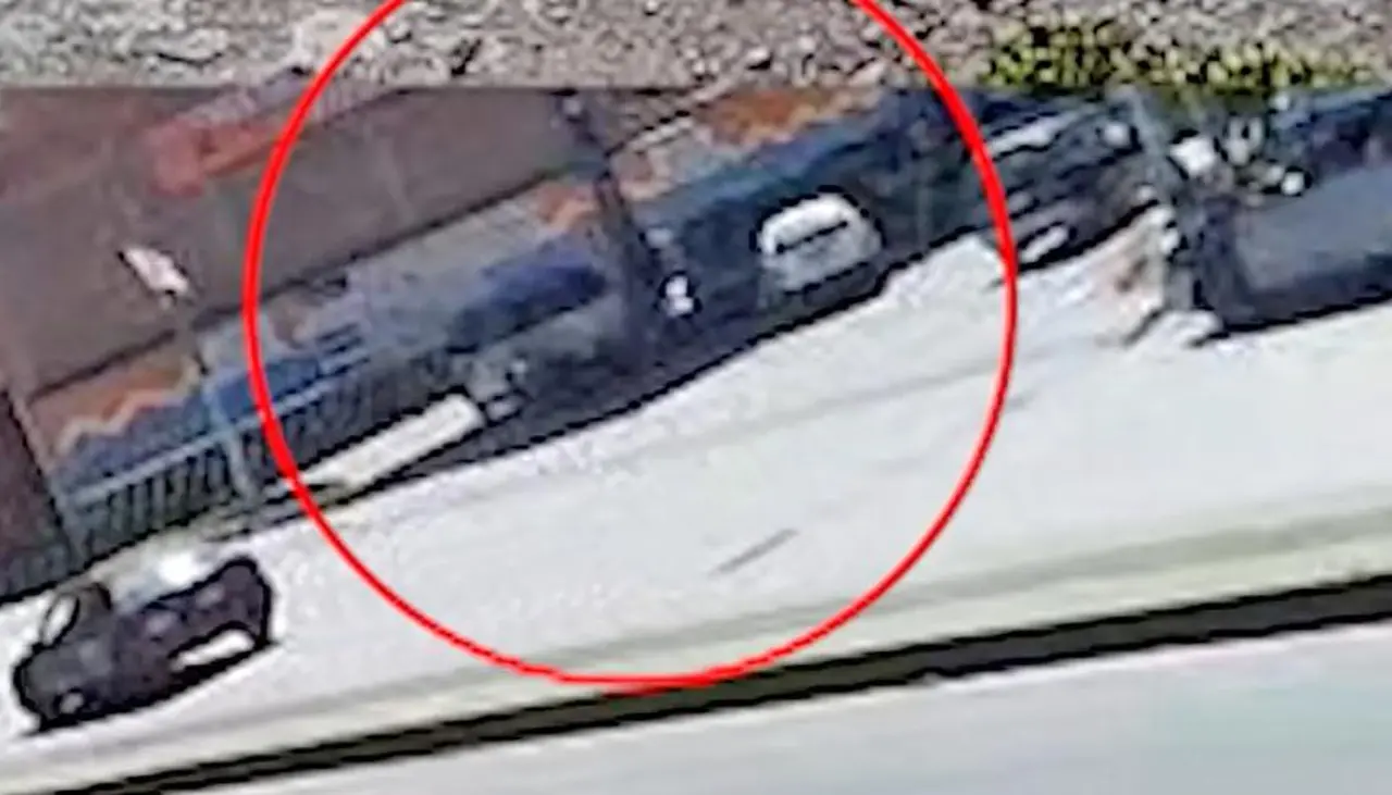 Cámara captó el momento exacto de la explosión de un vehículo que cargaba GNV en un surtidor