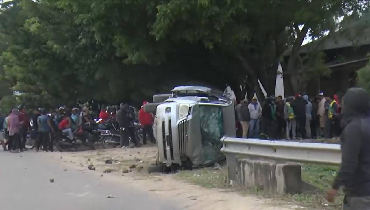 Tres mueren en accidente presuntamente provocado por policías de Umopar en Santa Fe 