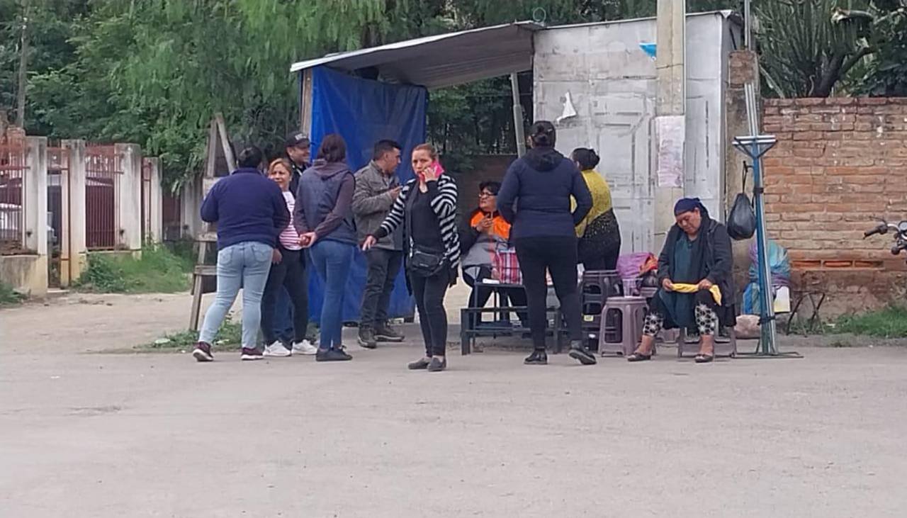 “Lo vi pasar en la carretera y a la media hora me llaman, que mi papá tuvo un accidente”, dice hijo de uno de los choferes fallecidos