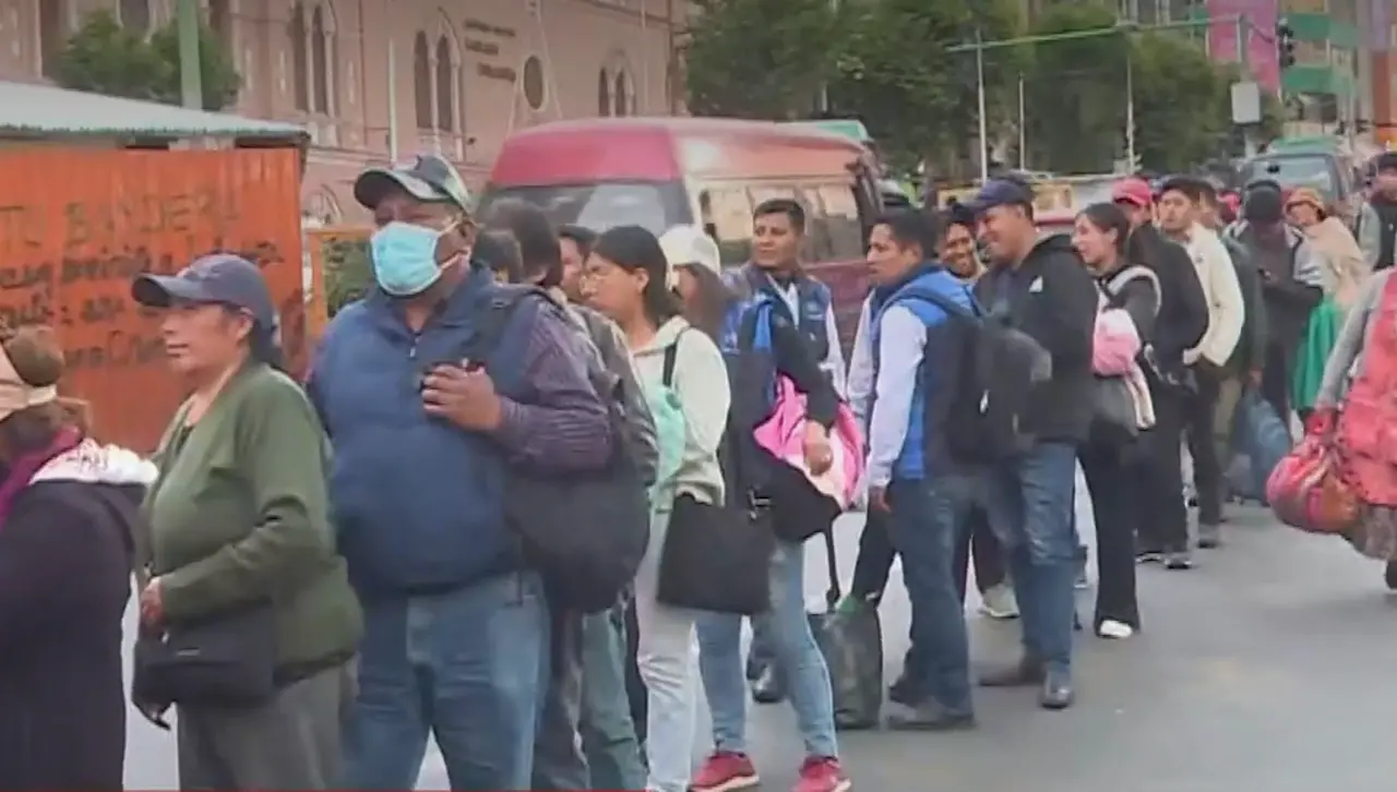 Juntas vecinales de La Paz rechazan las medidas del Gobierno y dan un plazo de 24 horas para retractarse
