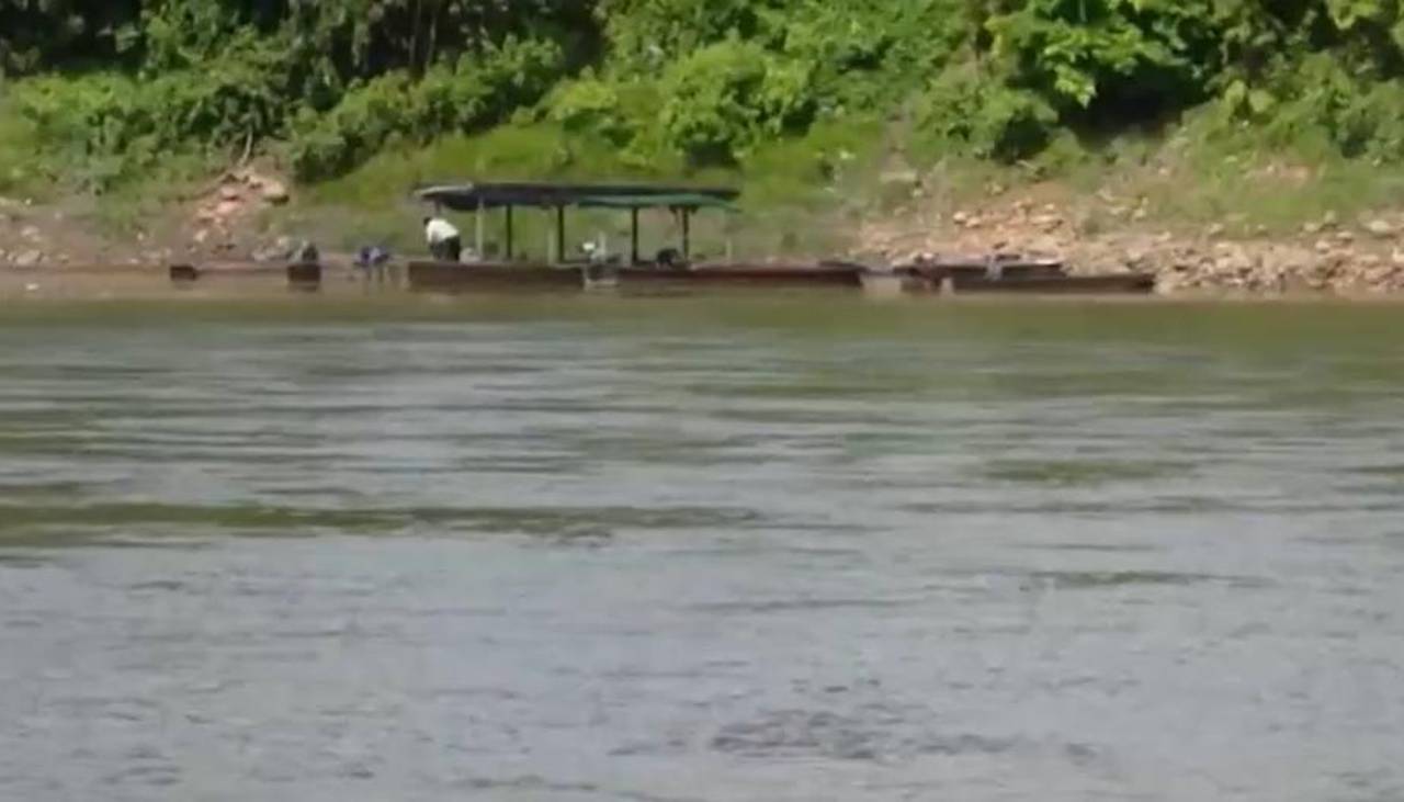 Los tres desaparecidos en un río de Bulo Bulo estaban con otras tres personas en una embarcación, según Defensa Civil