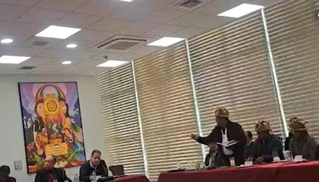 A un día de la Cumbre Nacional Minera, un sector de los cooperativistas abandona reunión con el Gobierno