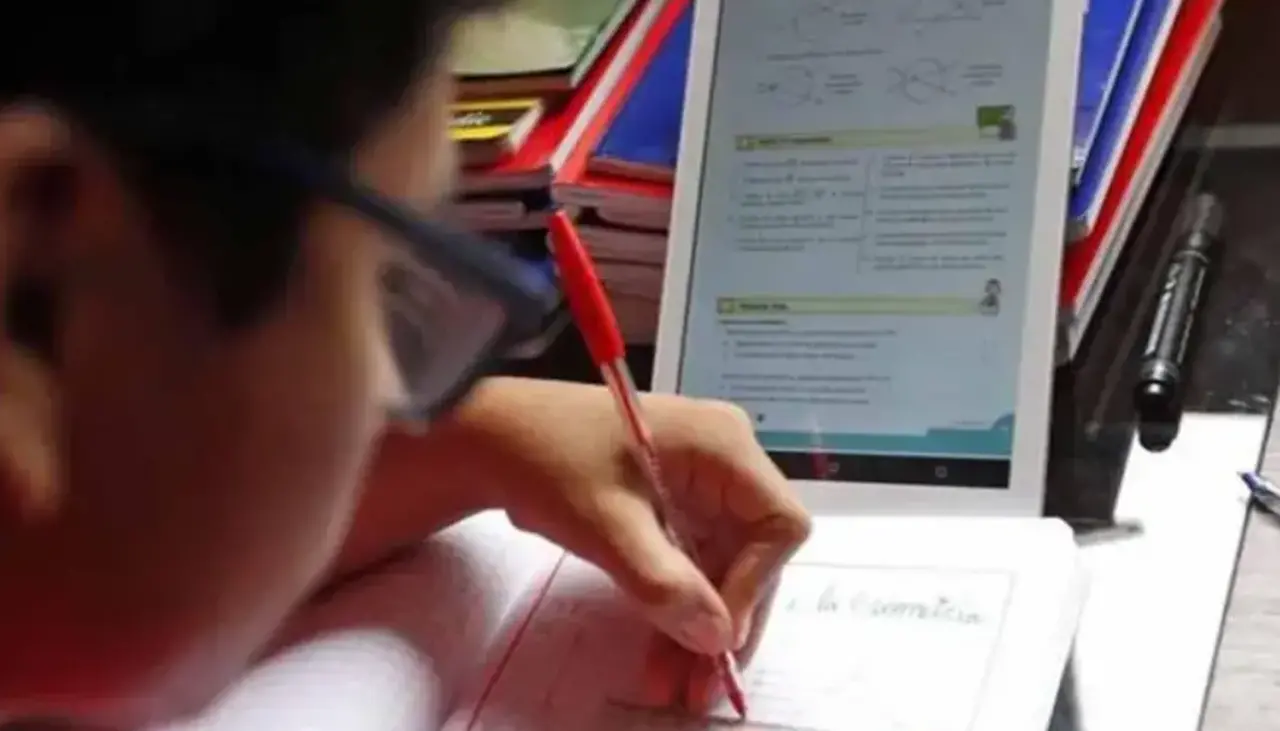 Retorno a clases desde este lunes: Estos son los nueve municipios que estarán bajo modalidad a distancia 