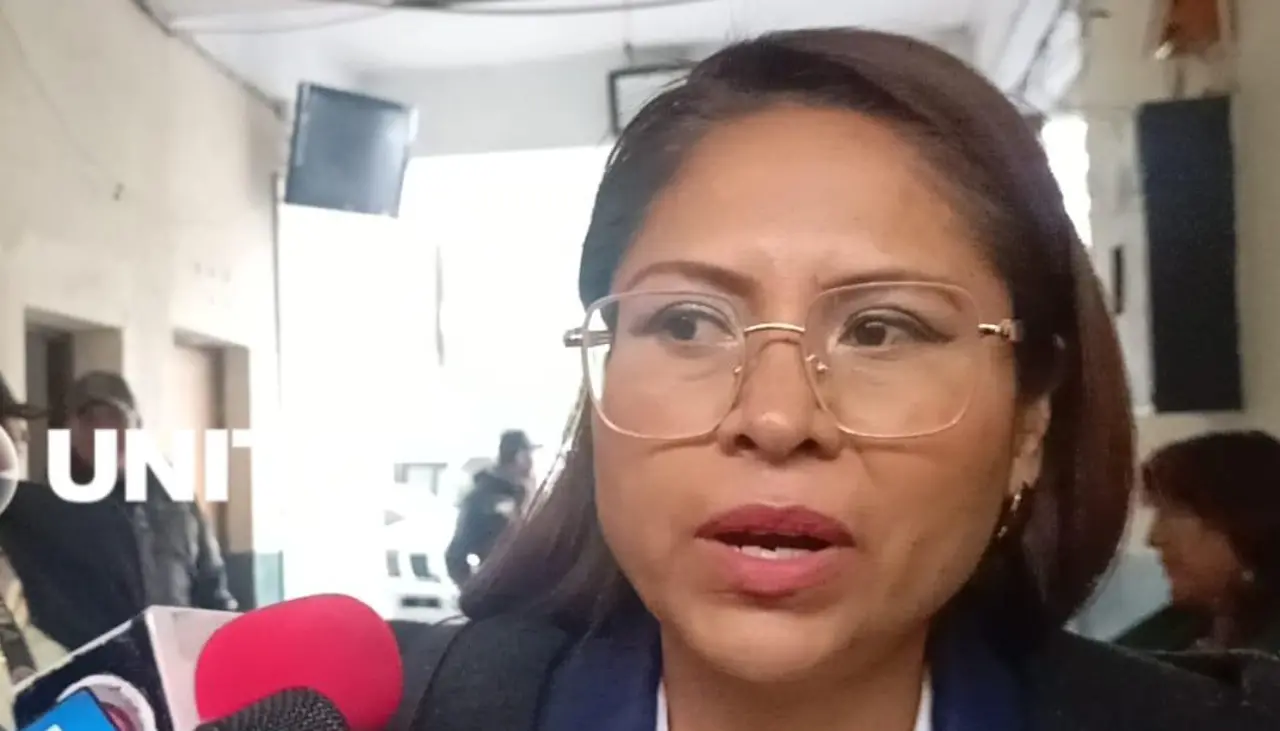 Caso bonos soberanos: Exviceministra declara ante la Fiscalía y ofrece plena colaboración