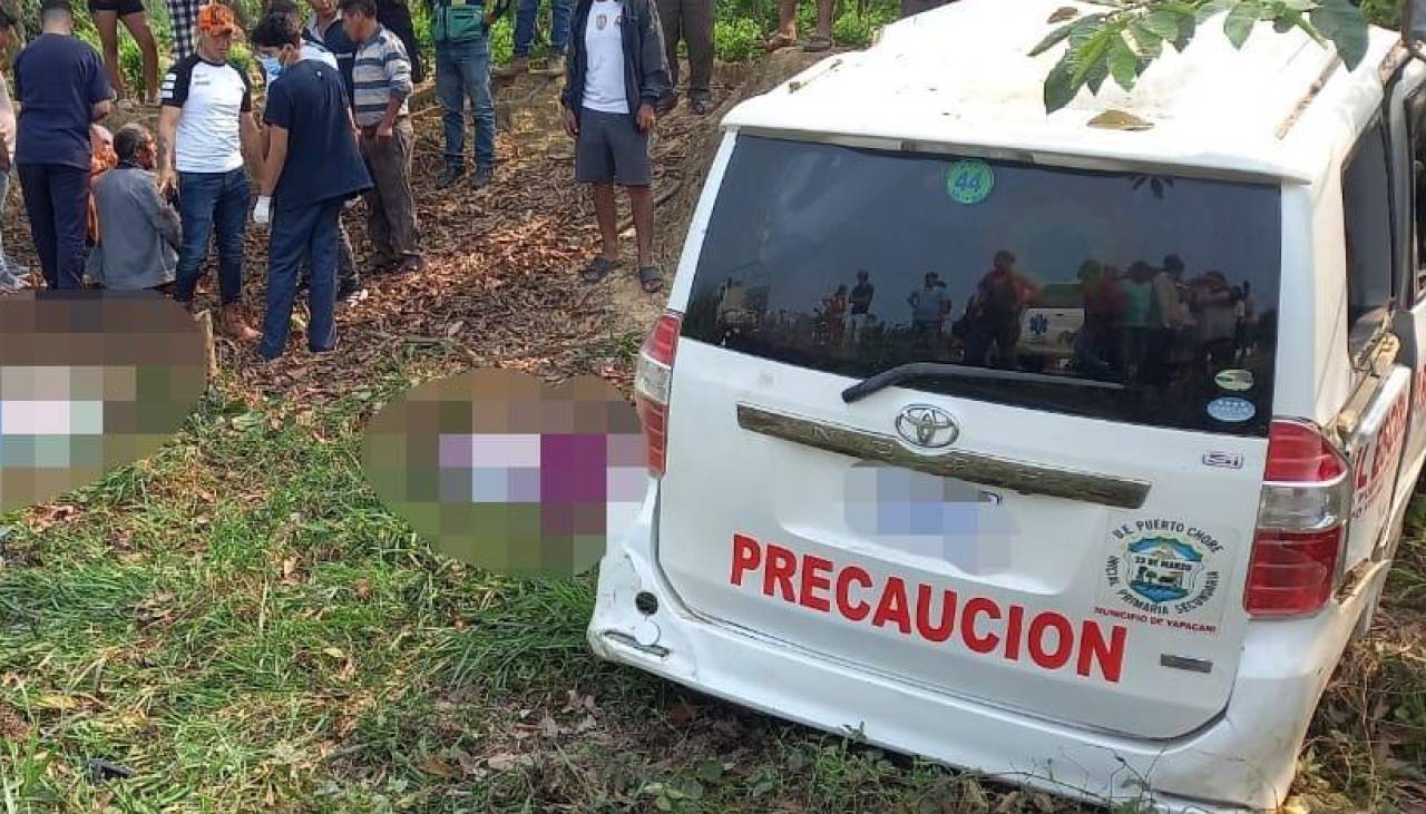 Cinco personas mueren en fatal accidente en la carretera Santa Cruz - Cochabamba, entre ellas un concejal de Yapacaní