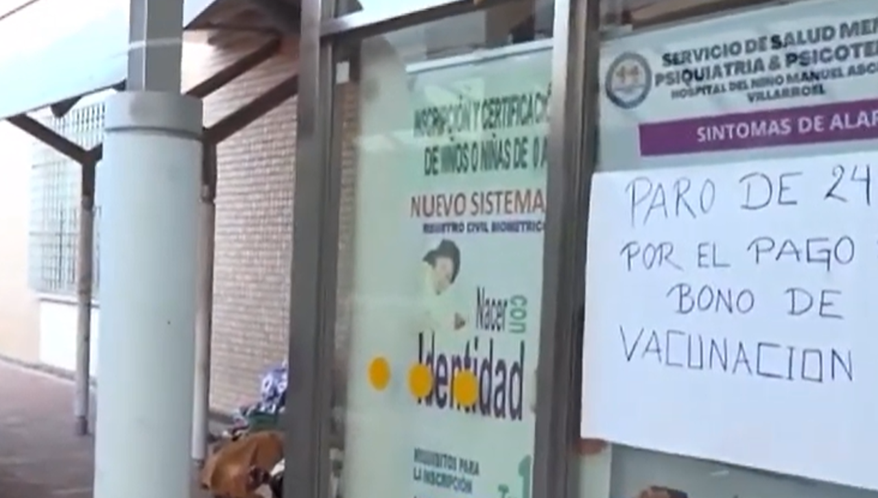 Trabajadores de salud acatan paro este viernes: exigen el pago del bono de vacunación