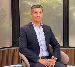 “Vamos a facilitar el comercio y la actividad productiva para que la economía se reactive”, señala asesor económico de Paz