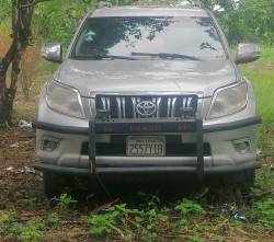 Fue a trabajar a su chaco y lo hallaron sin vida en su vehículo con 23 puñaladas