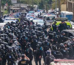 Presidente de Guatemala decreta estado de sitio tras asesinato de policías por pandilleros