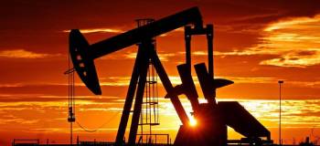 El barril de petróleo vuelve a dispararse y supera los $us 104 tras discurso de Trump