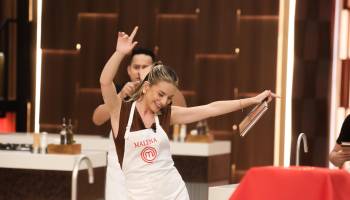 Cumbia y baile en el arranque de la segunda noche de competencia 