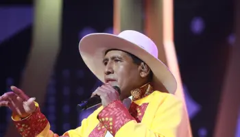 El imitador de Elmer Hermosa recordó un viejo amor y le envió un mensaje 
