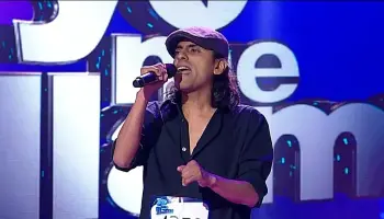 Tremenda voz la del imitador de Brian Johnson, dejó sin palabras al jurado 