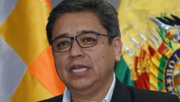 Vocero presidencial dice que Luis Montaño “se autonombró” fiscal general y que se debe revisar qué dice la norma