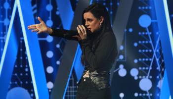 El rock de Amy Lee abrió la competencia de Yo Me Llamo 