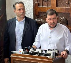 Cívicos cruceños dicen que el Gobierno “tiene la obligación de decretar Estado de excepción” para pacificar a Bolivia 