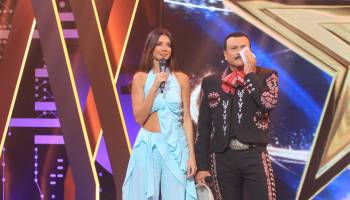 Pepe Aguilar no contuvo las lágrimas y se quebró tras su presentación