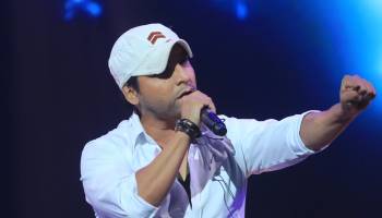 “Deberían esforzarse más  y dejar de tenerme miedo”: La dura crítica de  Enrique Iglesias a sus compañeros