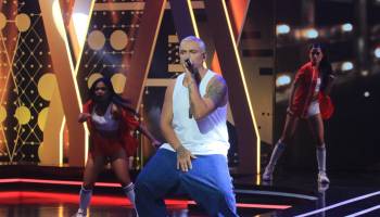 “Mejor no cantaba”, apuntó Eminem tras ser enviado a eliminación 