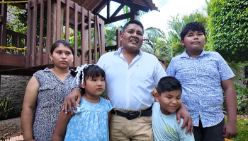 Padre de familia y orador motivacional: La otra cara de Alejandra Guzmán fuera de la competencia 