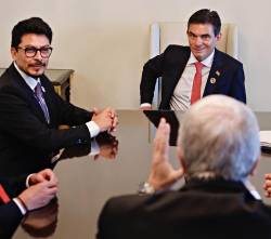 Encuesta: Entre febrero y marzo, cae la percepción de que el país va en la “dirección correcta” de un 63% al 53% en el eje central