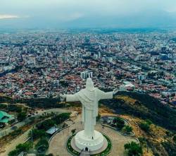 Cochabamba emprende pese a los obstáculos y busca reinventarse tras los 53 días de bloqueos 