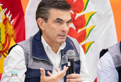 Paz dice que se debe estabilizar YPFB y habla de ir “50-50” con inversión externa