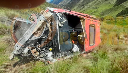 Cochabamba: Vehículo cae al barranco dejando un fallecido y varios heridos en Morochata