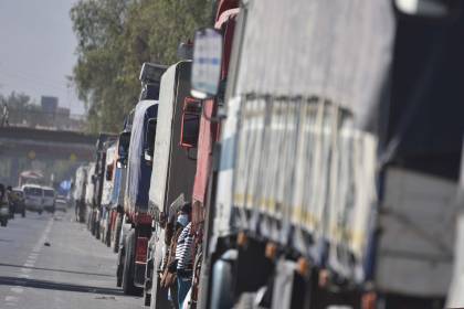 Filas por diésel: “Se está poniendo en riesgo la seguridad alimentaria”, advierten desde el sector productivo