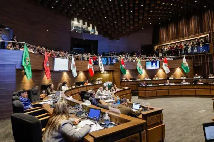 Cámara de Senadores rechaza crear una comisión para observar diálogos entre el Gobierno y sectores movilizados