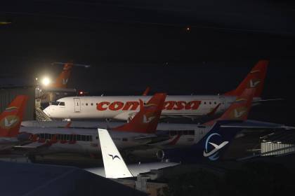 Varias aerolíneas cancelan vuelos a Venezuela tras alerta de seguridad de Estados Unidos